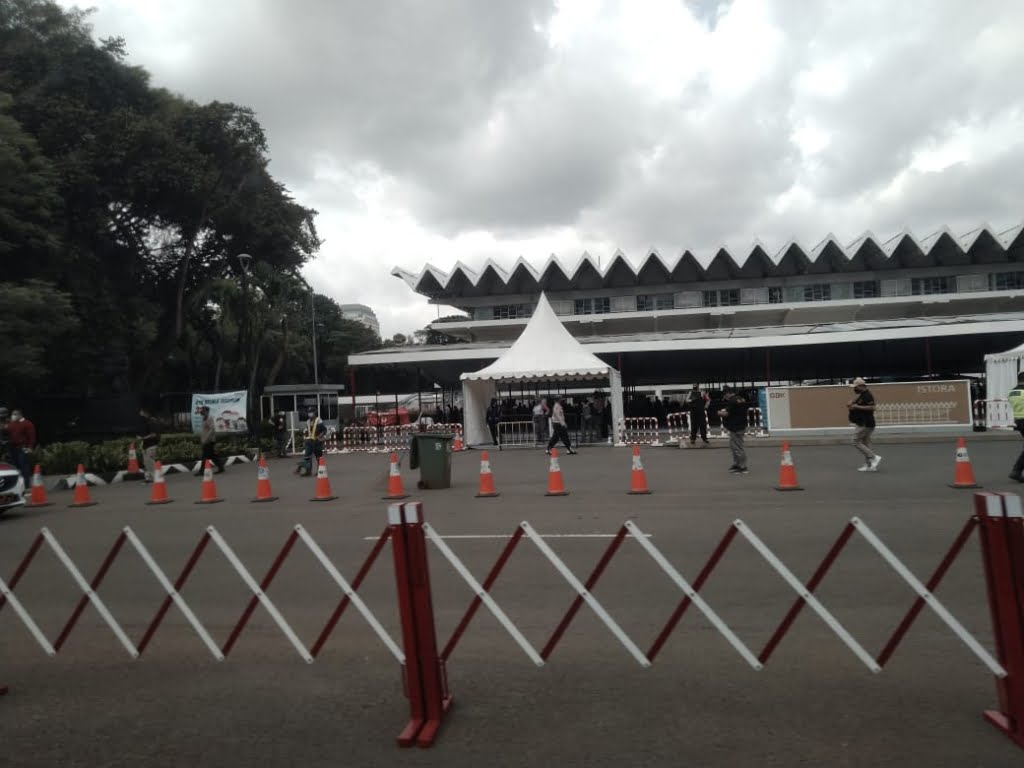 mesin antrian covid istora